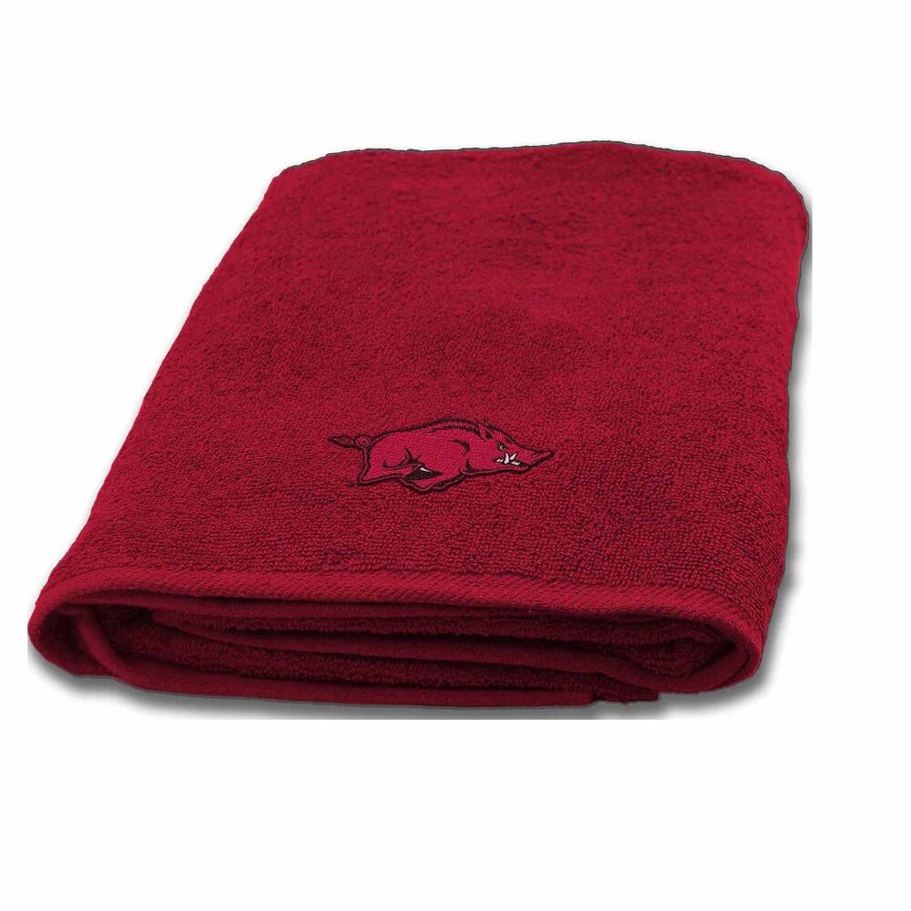 University of Arkansas Razorbacks Bath Towel measures 25 x 50 inches